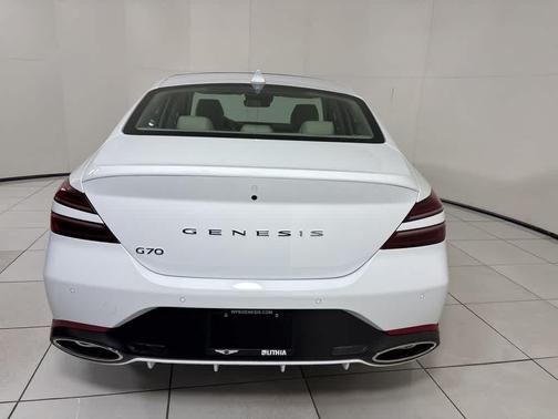 2026 Genesis G70 PRESTIGE