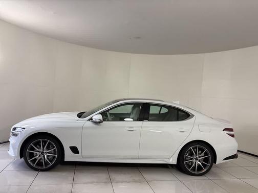 2026 Genesis G70 PRESTIGE