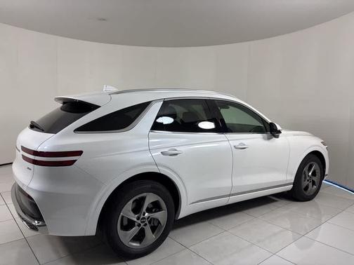 2026 Genesis GV70 2.5T Select