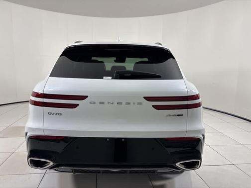 2026 Genesis GV70 3.5T Sport Advanced