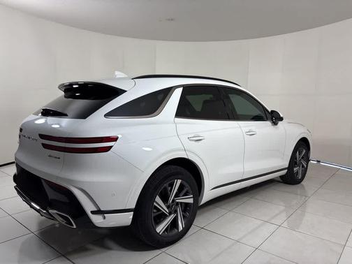 2026 Genesis GV70 3.5T Sport Advanced