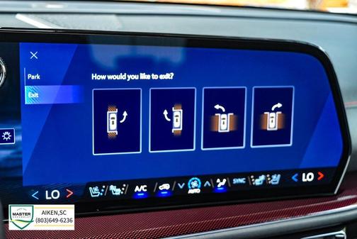 Pearl 2024 Chevrolet Traverse RS