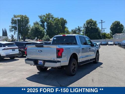 2025 Ford F-150 Lightning XLT