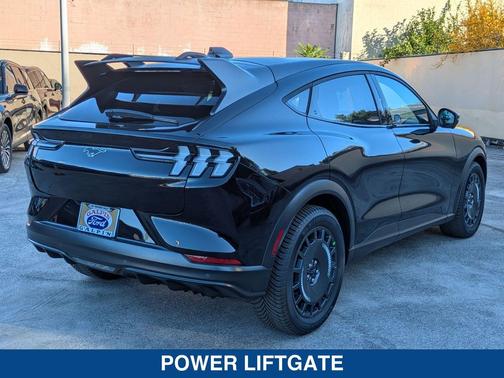 2025 Ford Mustang Mach-E GT