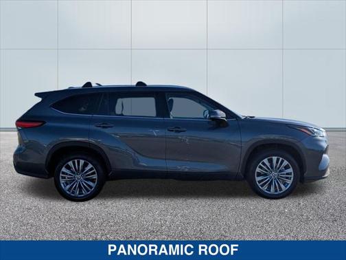 2023 Toyota Highlander Platinum