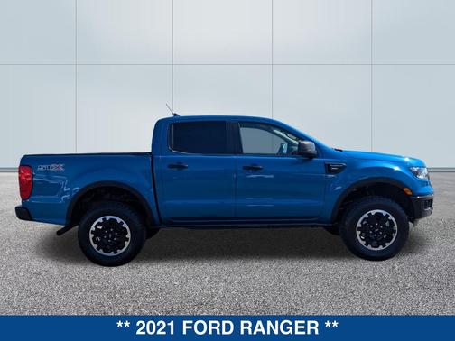 VELOCITY BLUE 2021 Ford Ranger XL