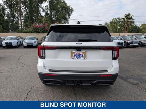 2025 Ford Explorer ST Line