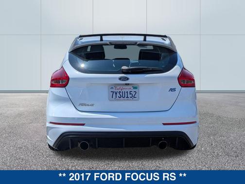 FROZEN WHITE 2017 Ford Focus RS Base