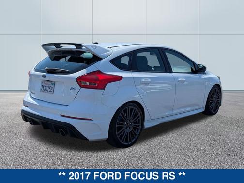 FROZEN WHITE 2017 Ford Focus RS Base