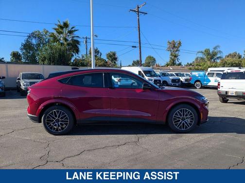 2025 Ford Mustang Mach-E Premium