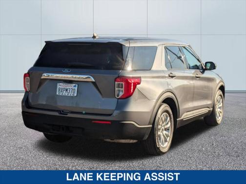 2021 Ford Explorer Base
