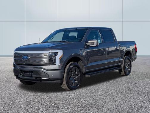 2023 Ford F-150 Lightning LARIAT