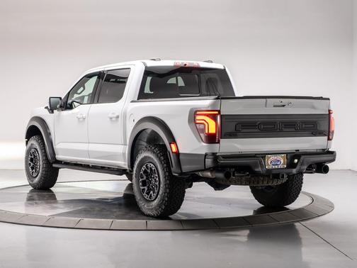 2025 Ford F-150 Raptor R