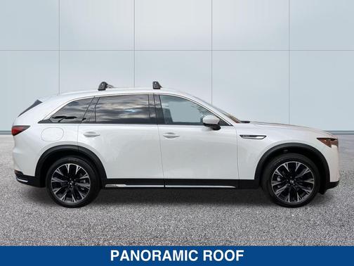 2024 Mazda CX-90 PHEV Premium Plus