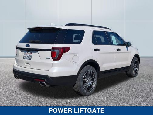 2017 Ford Explorer sport