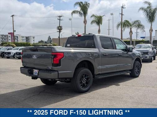 2025 Ford F-150 Lightning XLT