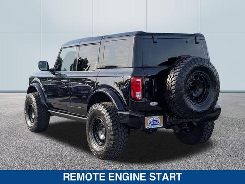 SHADOW BLACK 2022 Ford Bronco Big Bend