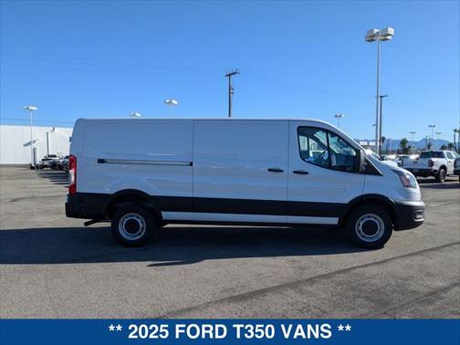 2025 Ford Transit-350 Low Roof