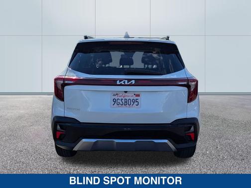 2024 Kia Seltos EX