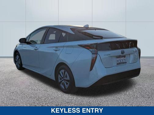 2018 Toyota Prius One