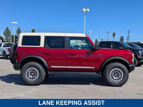 RUBY RED METALLIC 2026 Ford Bronco Outer Banks