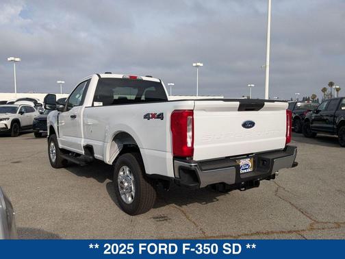 2025 Ford F-350 XLT