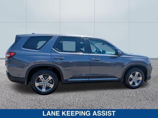 Modern Steel Metallic 2023 Honda Pilot 2WD EX-L 7 Passenger