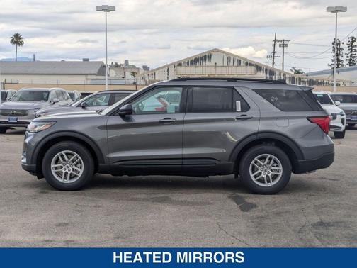 Carbonized Gray Metallic 2026 Ford Explorer Active