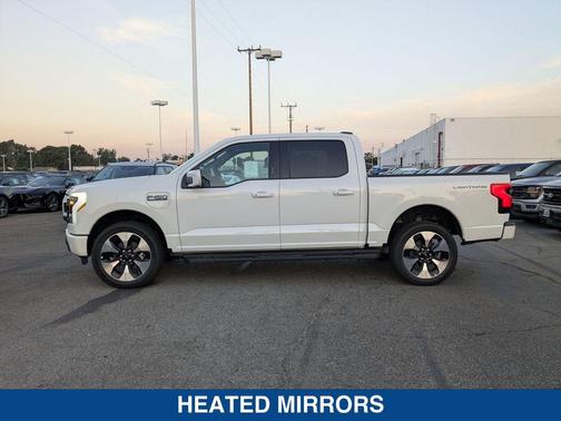 2025 Ford F-150 Lightning Platinum