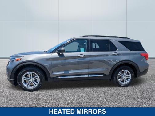 CARBONIZED GRAY METALLIC 2023 Ford Explorer XLT
