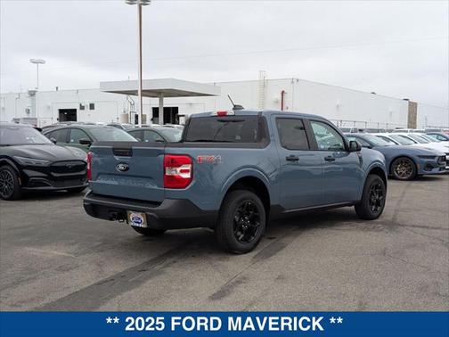 2025 Ford Maverick XLT