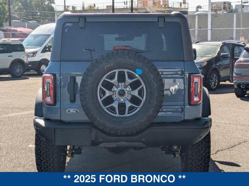2025 Ford Bronco Badlands