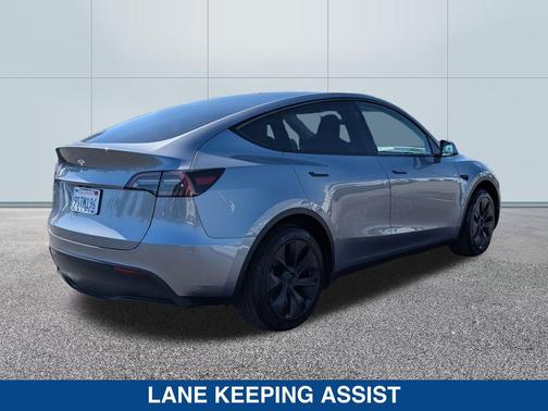 Quicksilver 2025 Tesla Model Y Long Range Dual Motor Rear-Wheel Drive