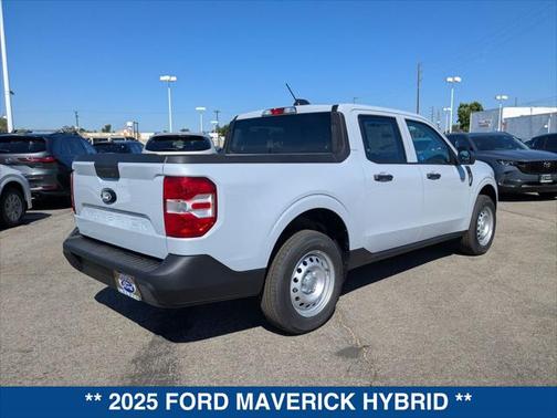 2025 Ford Maverick XL