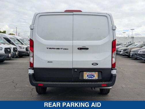 OXFORD WHITE 2026 Ford Transit-250 Base