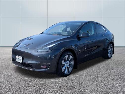 2024 Tesla Model Y Long Range Dual Motor All-Wheel Drive