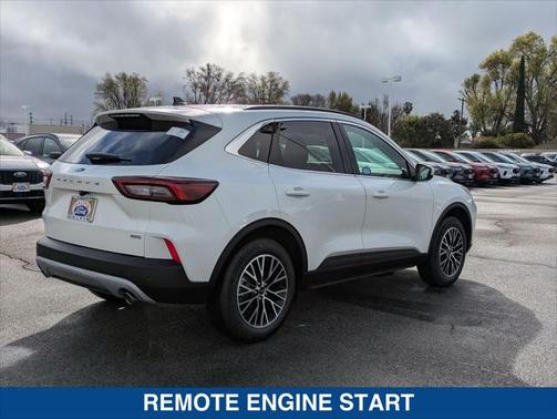 2025 Ford Escape PHEV Base
