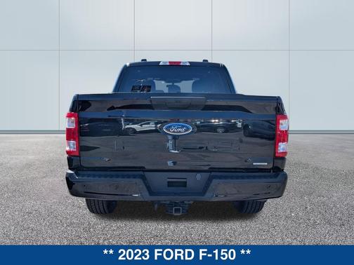 AGATE BLACK METALLIC 2023 Ford F-150 XL