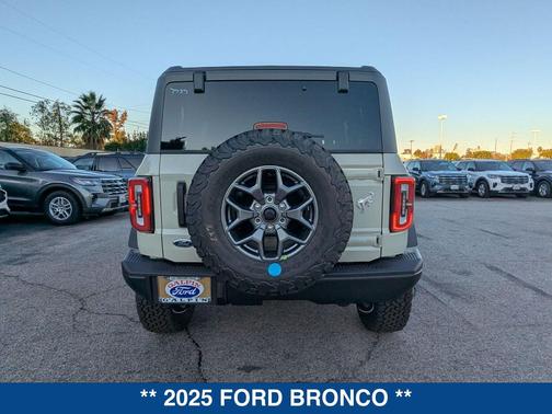 2025 Ford Bronco Badlands