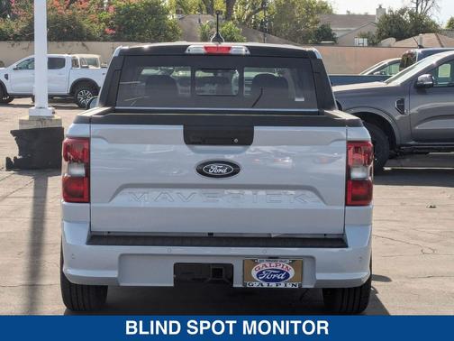 2026 Ford Maverick Lobo