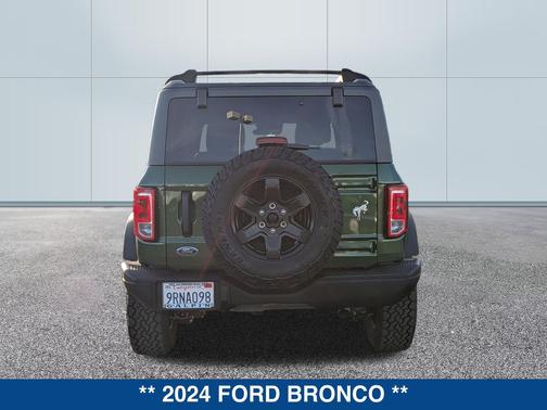 2024 Ford Bronco Black Diamond