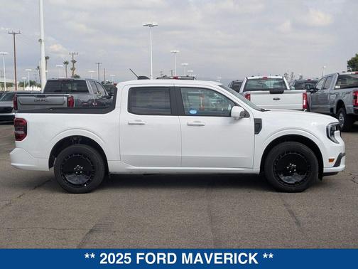 2025 Ford Maverick Lobo