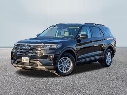 AGATE BLACK METALLIC 2026 Ford Explorer Active