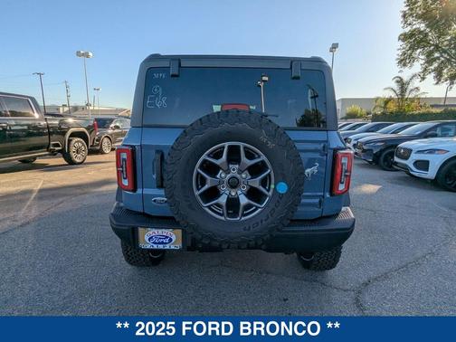 2025 Ford Bronco Badlands