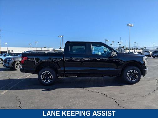 2024 Ford F-150 Lightning Pro