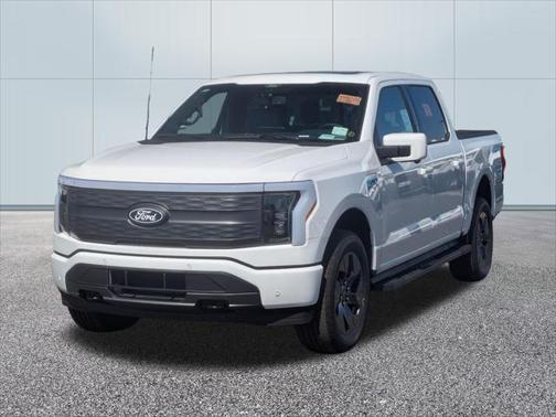 2025 Ford F-150 Lightning LARIAT