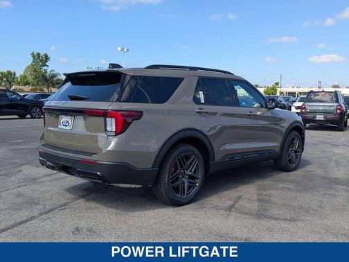 MARSH GRAY 2026 Ford Explorer ST Line