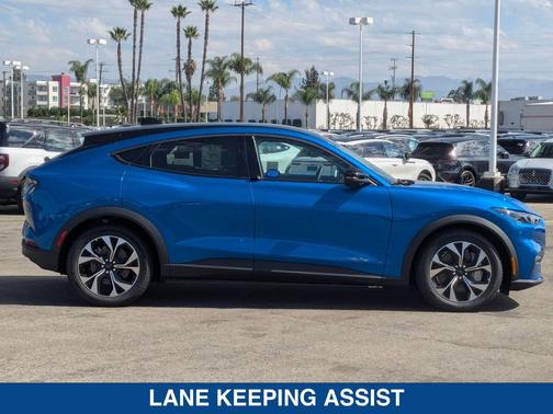 2025 Ford Mustang Mach-E Select