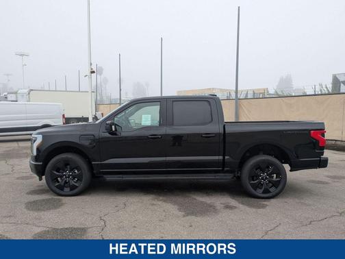 2025 Ford F-150 Lightning Platinum