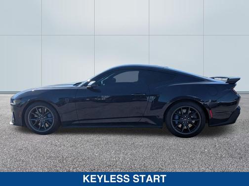 2025 Ford Mustang Dark Horse Fastback